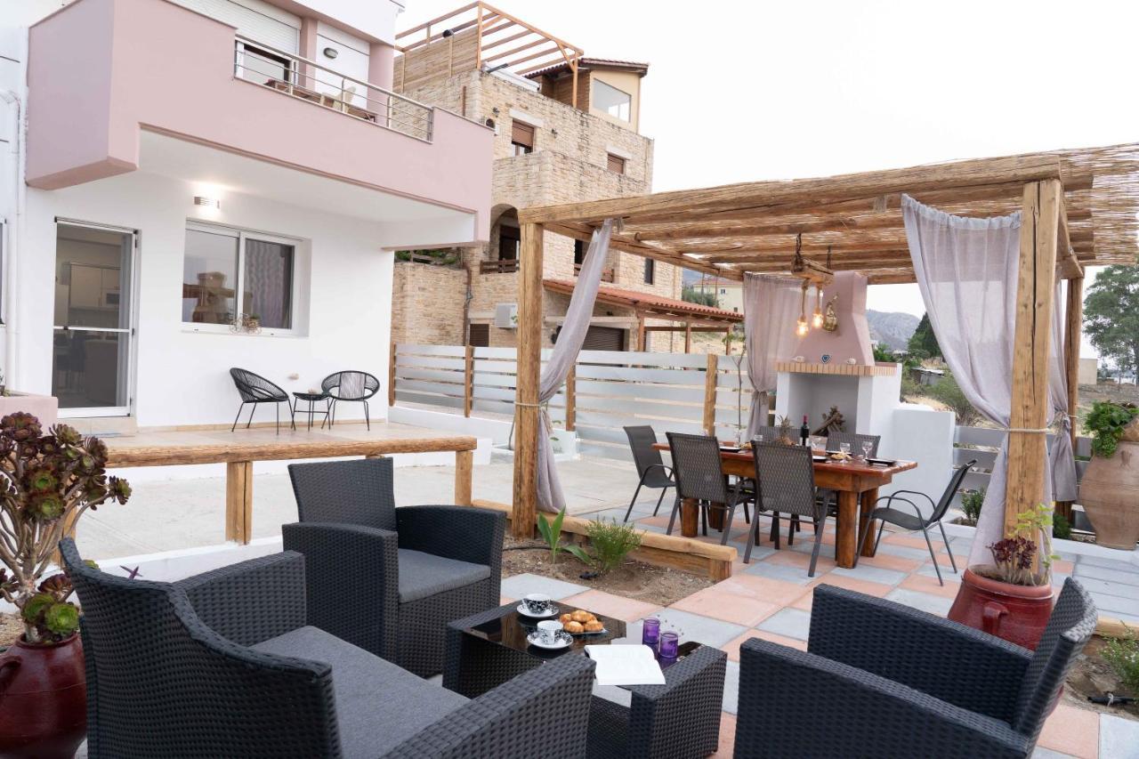 Haritos Holidays Home Pombia Zewnętrze zdjęcie